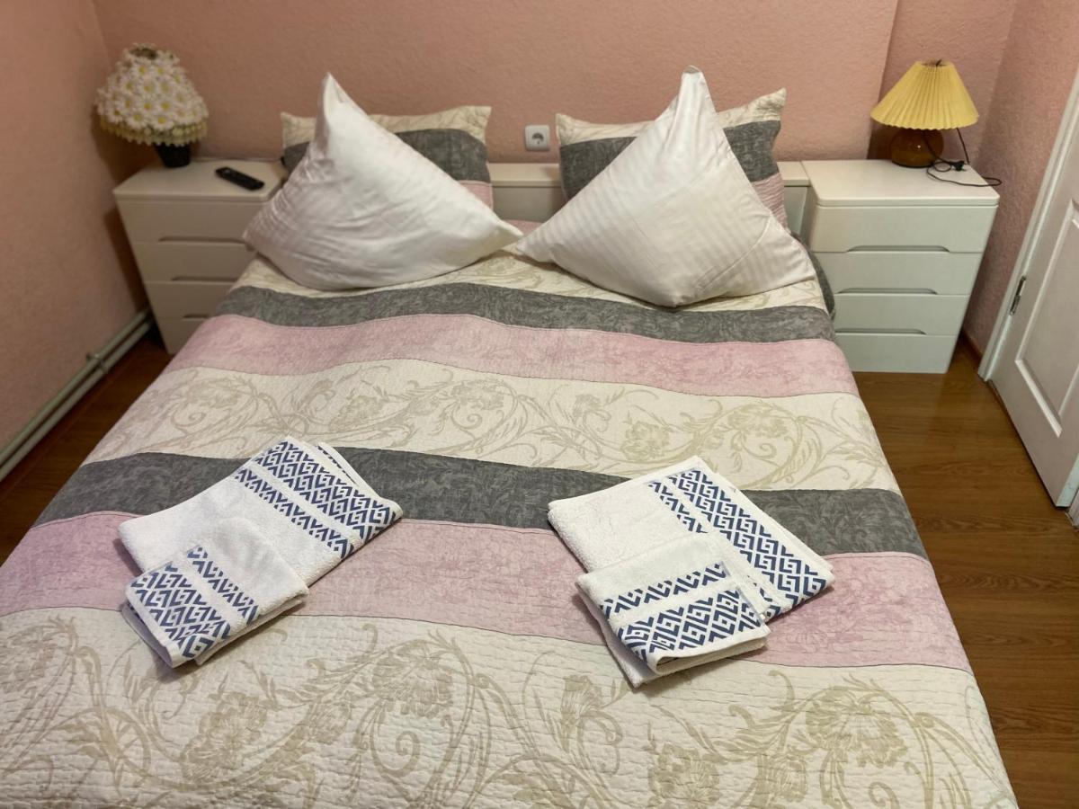 Fkoka Bed & Breakfast แบรฮอฟ ภายนอก รูปภาพ